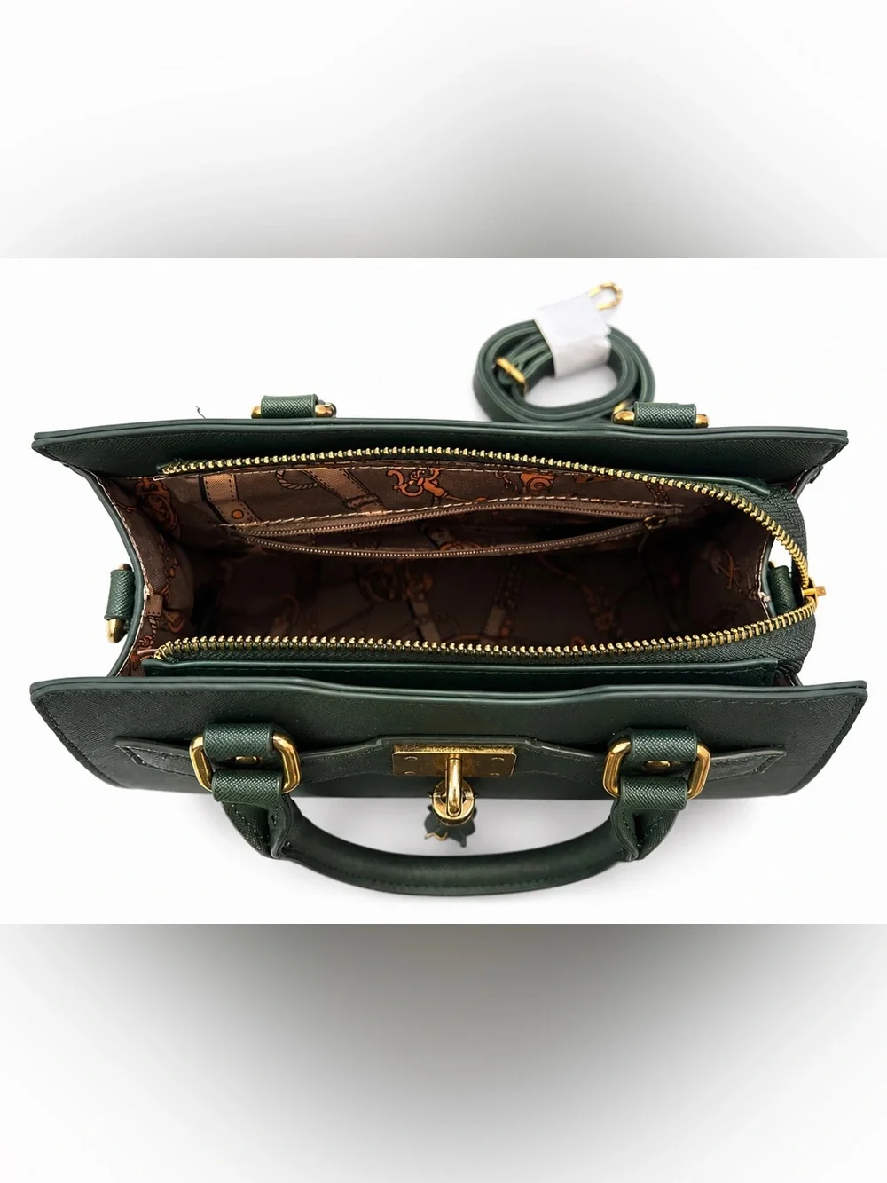La Terre chic olive